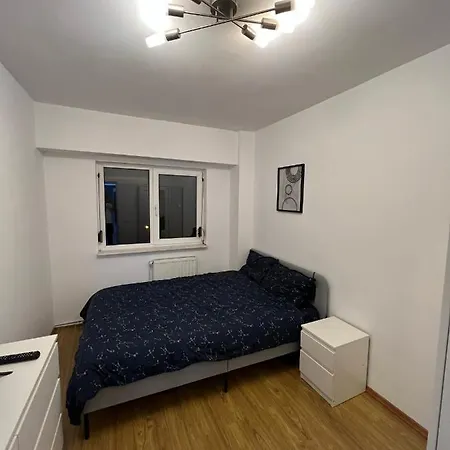 Apartment Delfinariu By The *